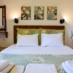Guest house Spiros Panormos (Skopelos)