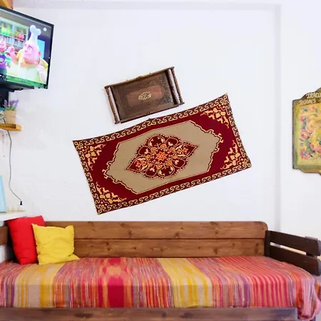 ゲストハウス Spiros Panormos (Skopelos)