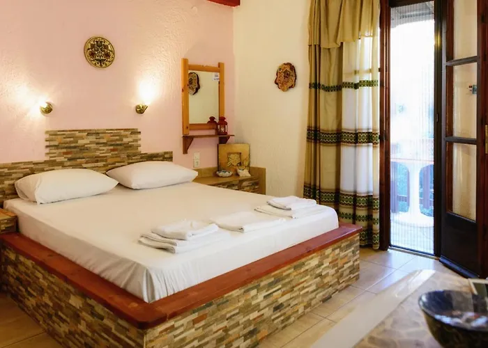 Guest house Spiros 4*