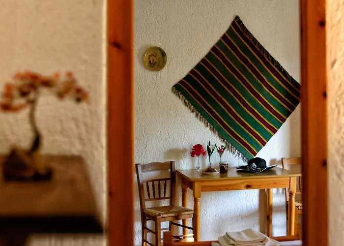 Guest house Spiros Panormos (Skopelos)